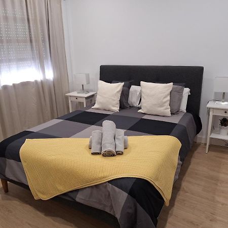 Habitacion Con Bano Privado En Un Piso Con Familia Санта Круз де Ла Палма Екстериор снимка